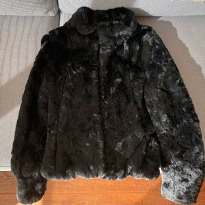 NWOT H&M faux fur coat size 6